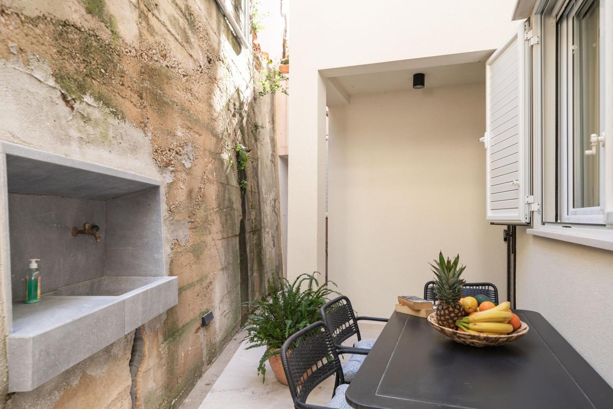Apartments Alex Ντουμπρόβνικ Εξωτερικό φωτογραφία